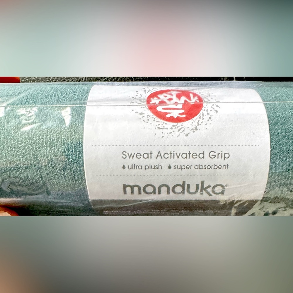 Manduka Equa Yoga Hand Towel